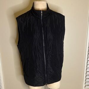 Magaschoni Men's Quilted Black Vest